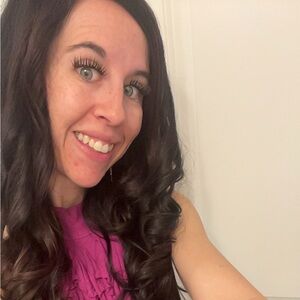 Meet your Posher, Lauren